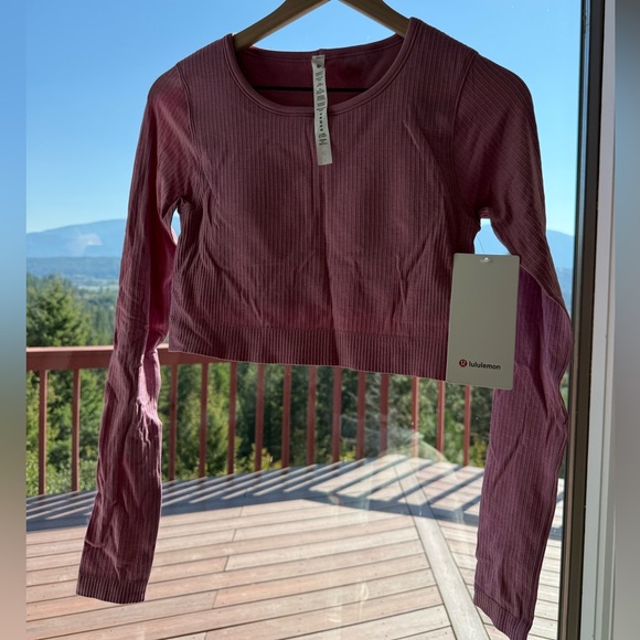 Lululemon ebb to Street long sleeve - Picture 1 of 8